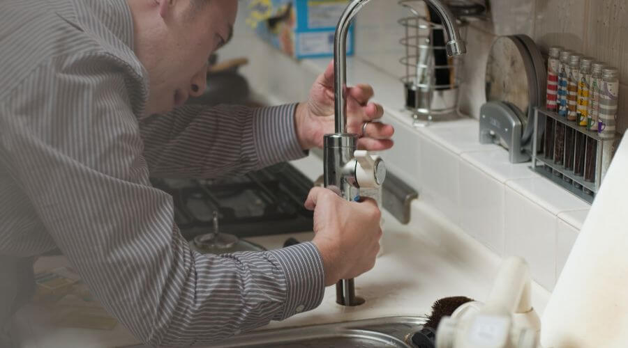 Local expert plumbing services in Middlebury, IN